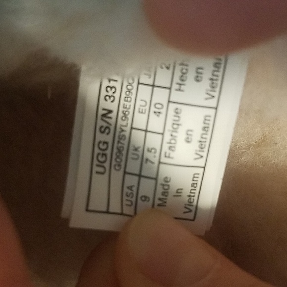 UGG Ansley Gray Suede Indoor Outdoor Moccasin Slippers Wool Lined Size 9 - Picture 5 of 7